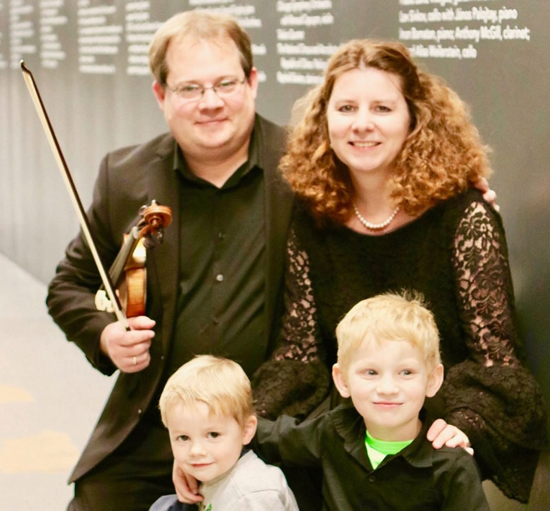 tatiana_aaron_and_boys Photo of Dr Aaron Jacobs and family